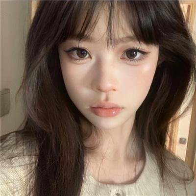 安曼女神封面